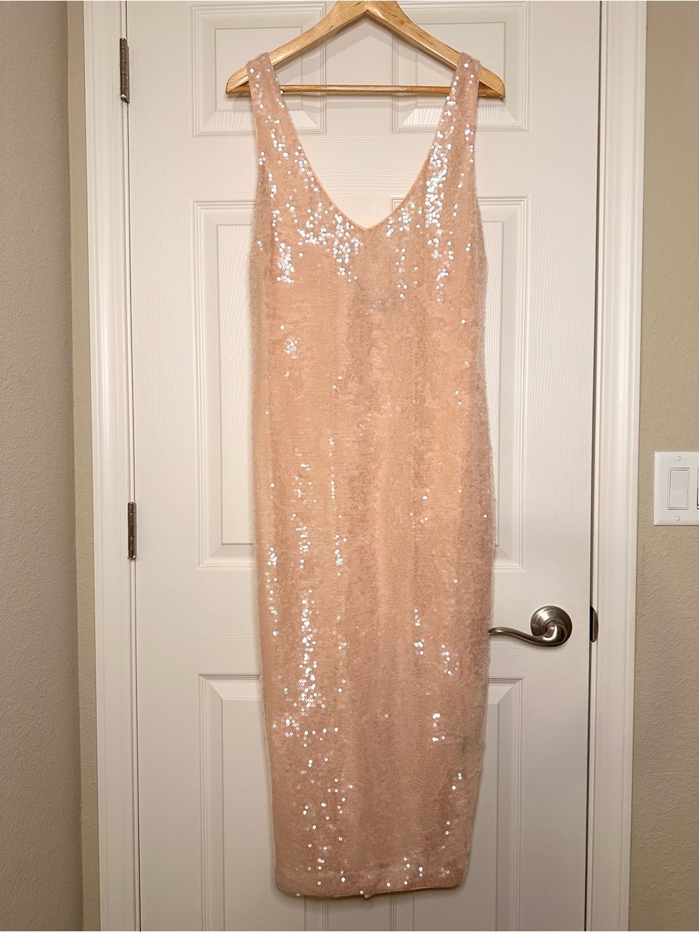 NBD Blush Sequin Scoop Midi Dress